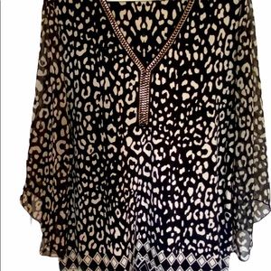 JM Collection XL animal print blouse